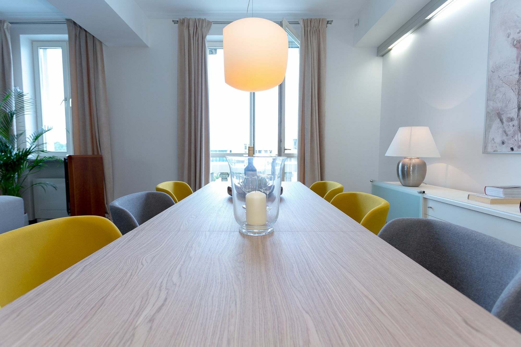 Vilnius Apartments & Suites - Gedimino Avenue Bagian luar foto