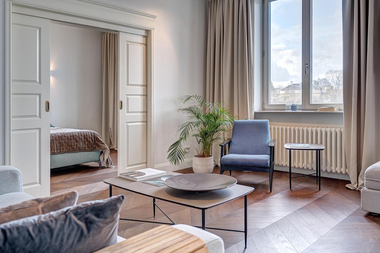 Vilnius Apartments & Suites - Gedimino Avenue Bagian luar foto